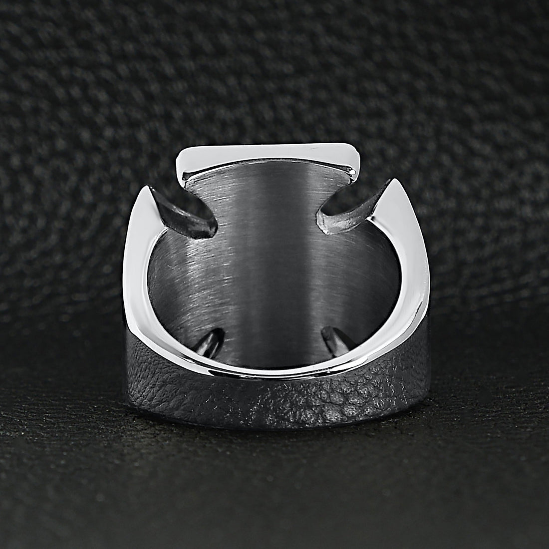 Stainless Steel Polished Skull Maltese Cross Ring