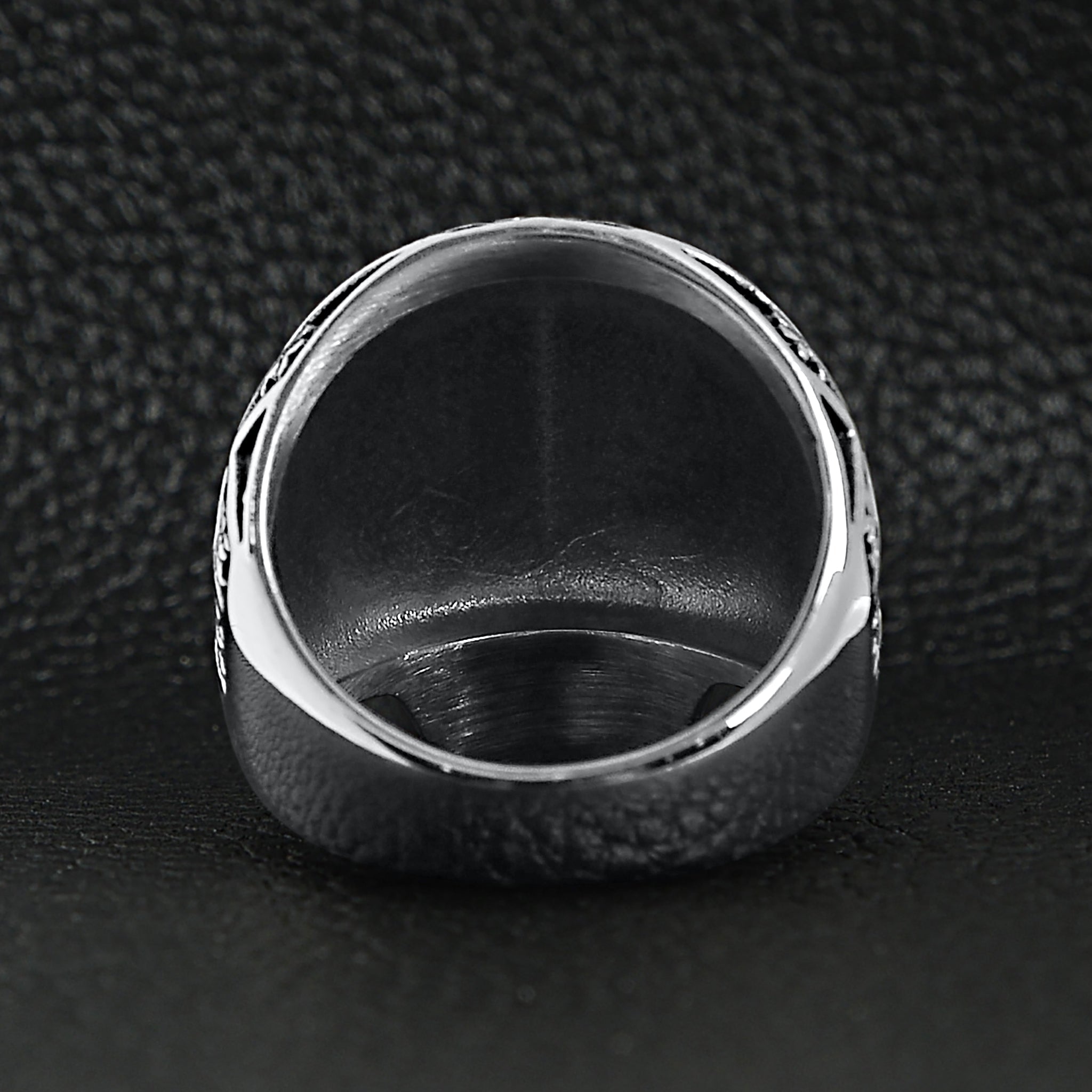 Stainless Steel Skull With Fleur De Lis Pattern Unisex Ring