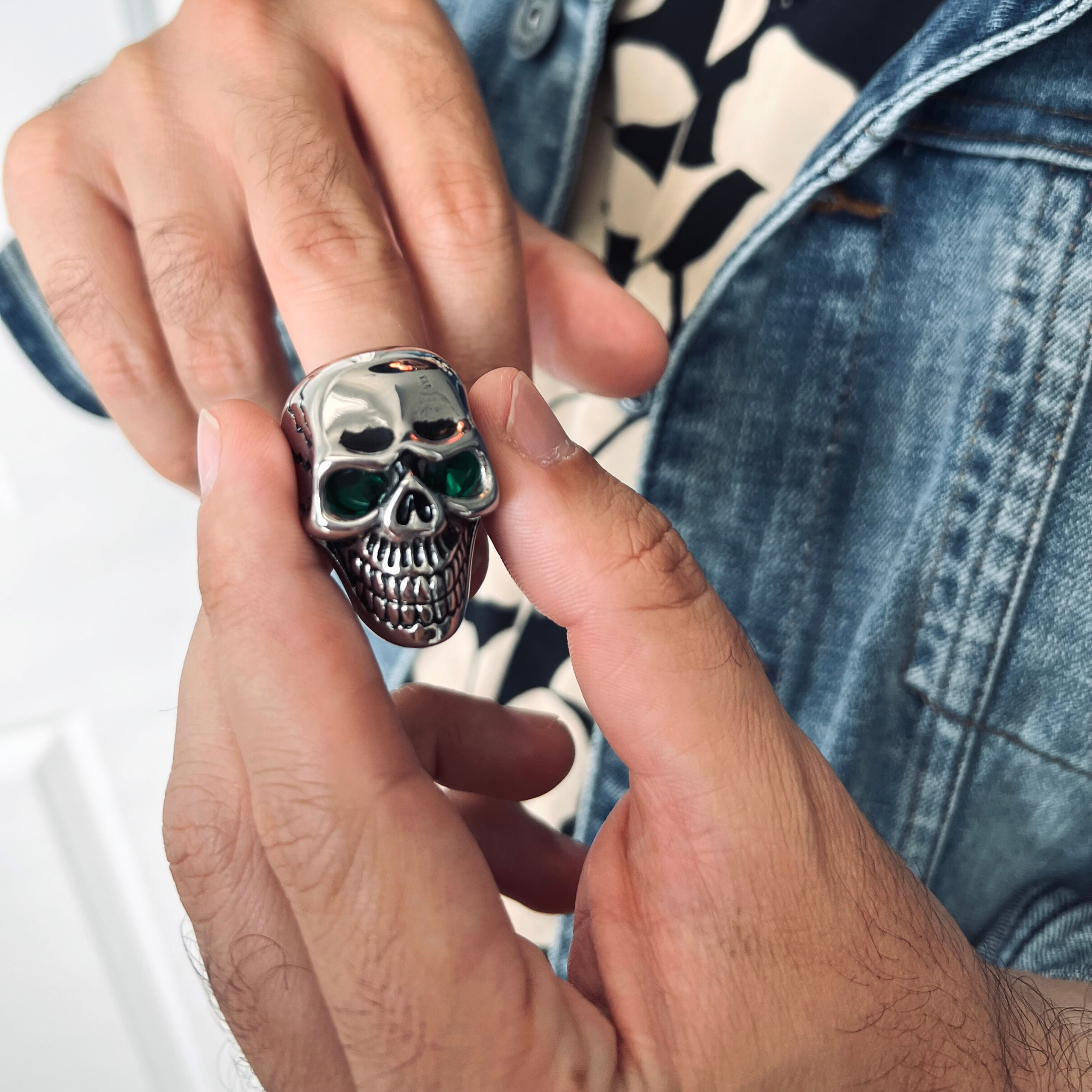 Large Stainless Steel Green CZ Eyed Cracked Skull Ring