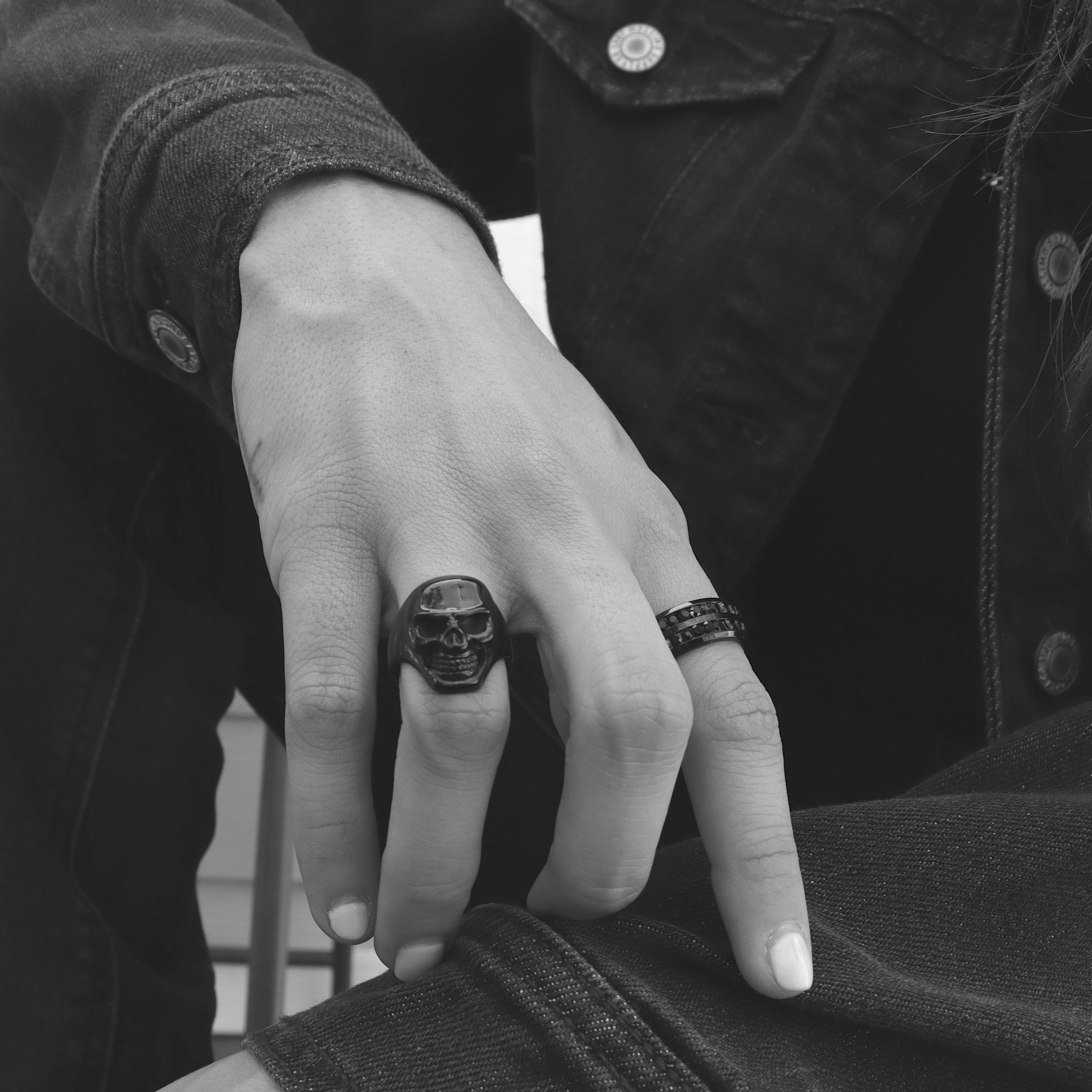 Women's Black Stone Ring Band